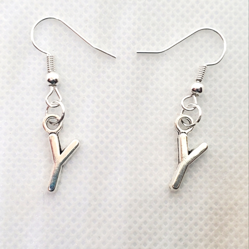 7/$10 Y Initial Earrings, NEW